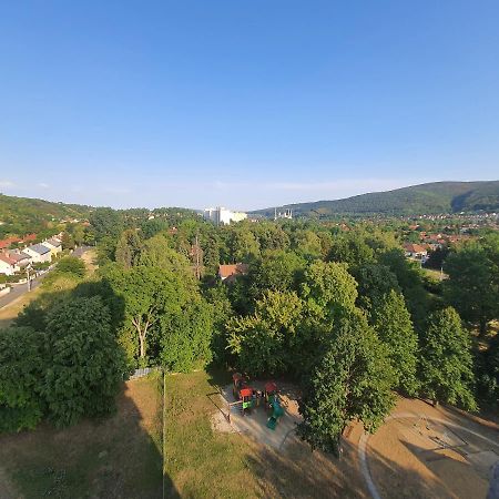 Hegyalja Apartman Miskolc Eksteriør billede