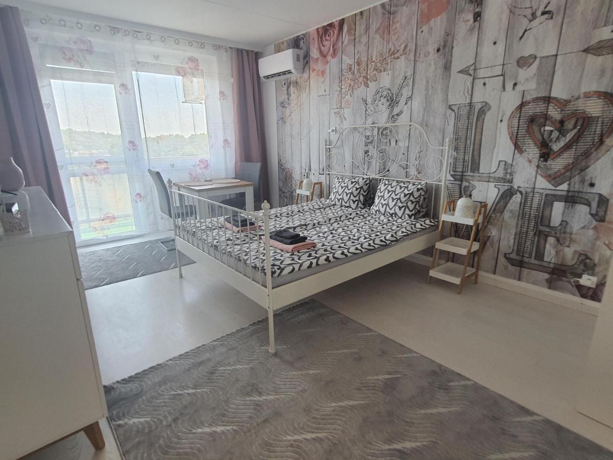 Hegyalja Apartman Miskolc Eksteriør billede