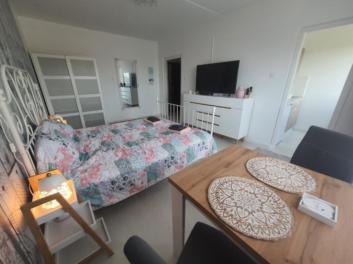 Hegyalja Apartman Miskolc Eksteriør billede